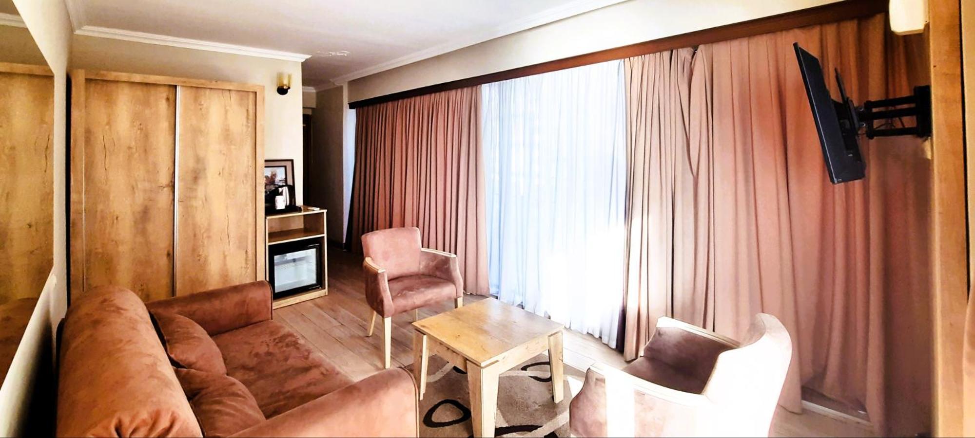 Ashtal Beach Hotel Batumi Ngoại thất bức ảnh